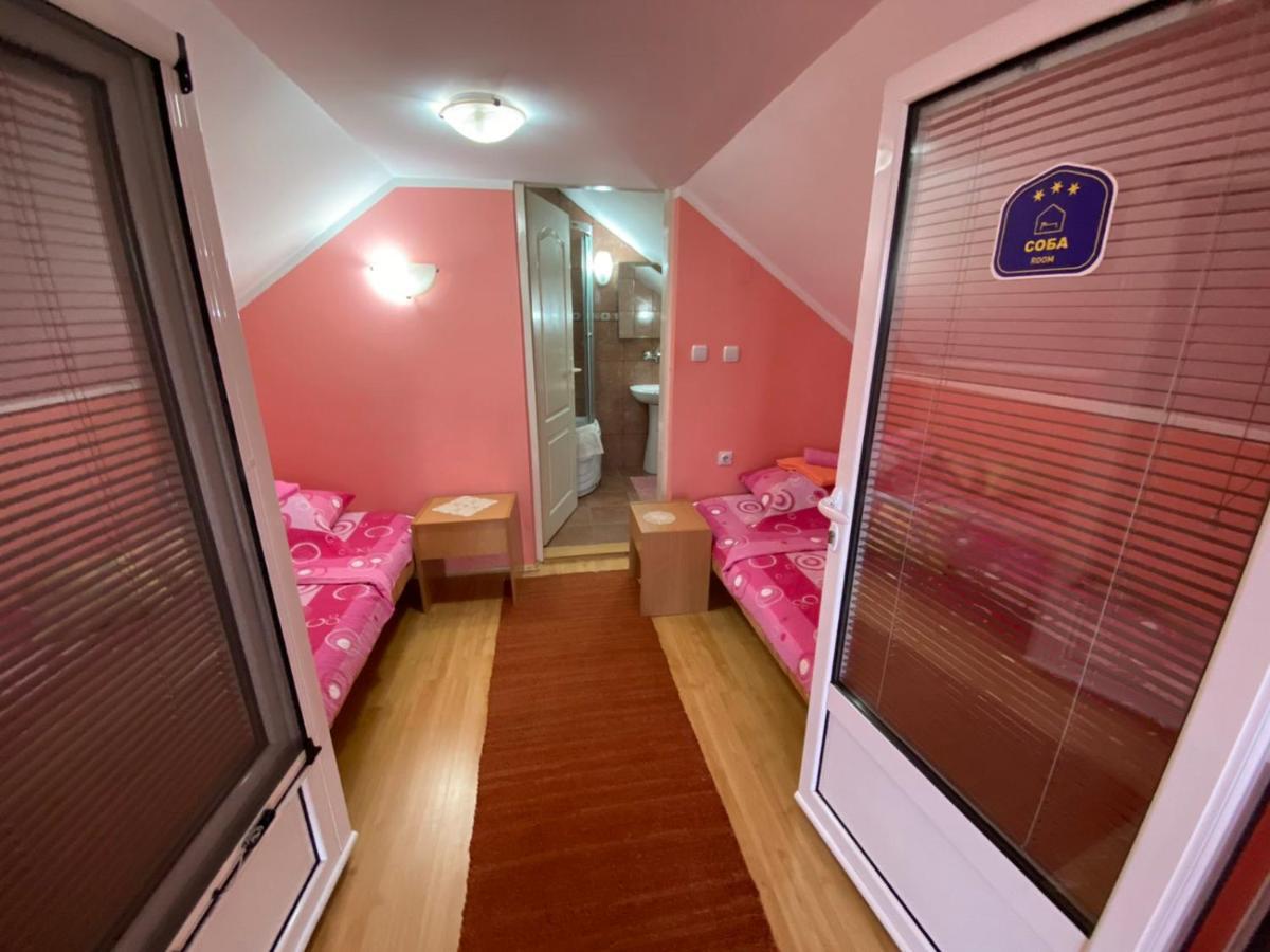 Sud ,,Antal I Olga,, Bed & Breakfast Skorenovac Oda fotoğraf